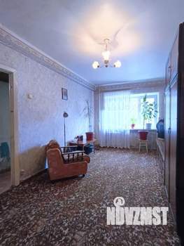 2-к квартира, вторичка, 45м2, 1/5 этаж