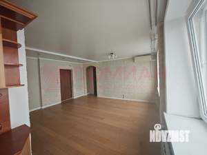 4-к квартира, вторичка, 78м2, 10/10 этаж