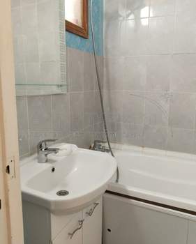 3-к квартира, вторичка, 64м2, 3/9 этаж