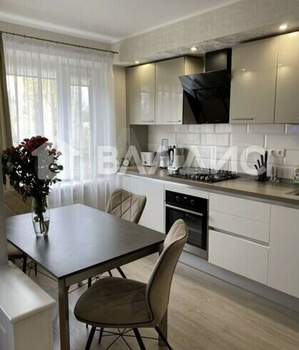 3-к квартира, вторичка, 95м2, 4/9 этаж