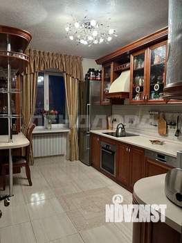 4-к квартира, вторичка, 164м2, 16/18 этаж