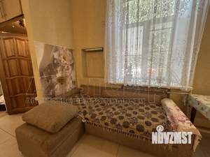 2-к квартира, вторичка, 50м2, 1/9 этаж