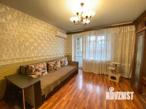 3-к квартира, вторичка, 58м2, 9/9 этаж