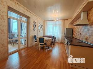 3-к квартира, вторичка, 82м2, 6/10 этаж