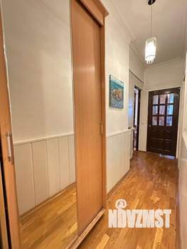 2-к квартира, вторичка, 68м2, 3/5 этаж