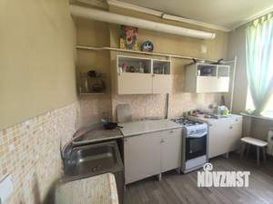 4-к квартира, вторичка, 100м2, 5/6 этаж