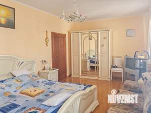 4-к квартира, вторичка, 186м2, 10/11 этаж