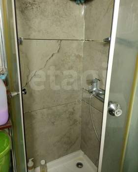 2-к квартира, вторичка, 34м2, 1/1 этаж