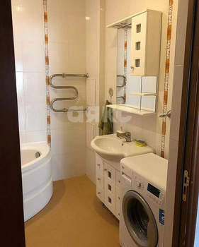 2-к квартира, вторичка, 71м2, 1/15 этаж