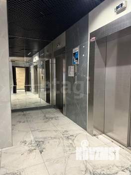 3-к квартира, вторичка, 90м2, 1/24 этаж