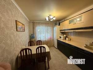 3-к квартира, вторичка, 65м2, 1/9 этаж