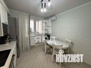 2-к квартира, вторичка, 77м2, 15/22 этаж