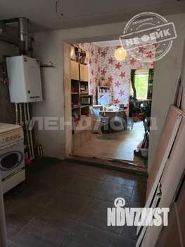 3-к квартира, вторичка, 63м2, 1/1 этаж