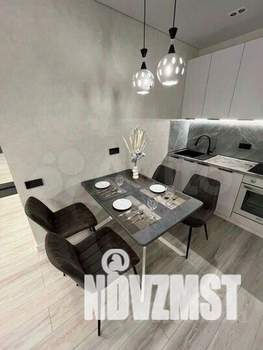 3-к квартира, вторичка, 57м2, 8/23 этаж