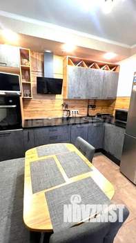 3-к квартира, вторичка, 77м2, 10/19 этаж