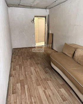 2-к квартира, вторичка, 44м2, 1/5 этаж