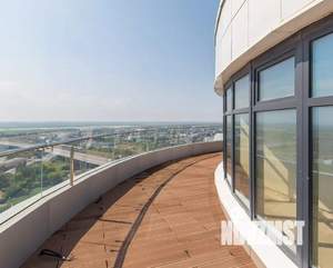 5-к квартира, вторичка, 216м2, 27/32 этаж