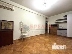 3-к квартира, вторичка, 57м2, 2/5 этаж