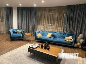 3-к квартира, вторичка, 180м2, 19/32 этаж