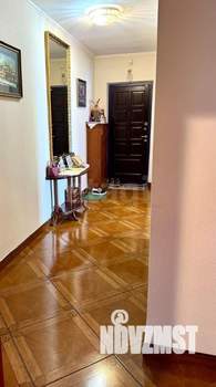 3-к квартира, вторичка, 66м2, 4/14 этаж