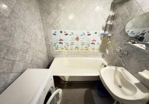 2-к квартира, вторичка, 53м2, 9/9 этаж