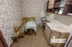 2-к квартира, вторичка, 45м2, 1/4 этаж