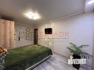 2-к квартира, вторичка, 52м2, 1/9 этаж