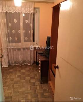 4-к квартира, вторичка, 60м2, 3/5 этаж