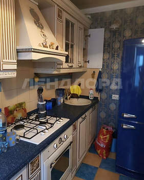 2-к квартира, вторичка, 50м2, 9/9 этаж