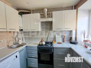 3-к квартира, вторичка, 60м2, 3/5 этаж