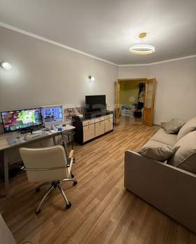 1-к квартира, вторичка, 42м2, 2/10 этаж