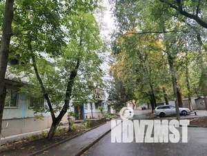 3-к квартира, вторичка, 60м2, 1/9 этаж