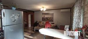 3-к квартира, вторичка, 58м2, 2/5 этаж