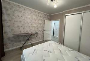 2-к квартира, вторичка, 58м2, 9/18 этаж