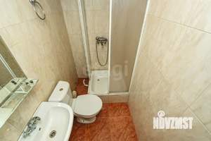 3-к квартира, вторичка, 74м2, 1/2 этаж