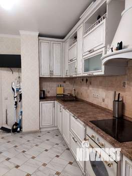 2-к квартира, вторичка, 67м2, 1/23 этаж