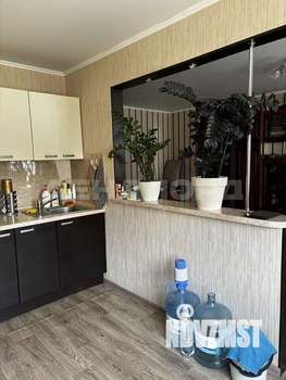 3-к квартира, вторичка, 63м2, 9/10 этаж
