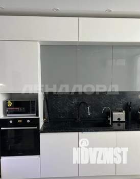 2-к квартира, вторичка, 56м2, 18/22 этаж