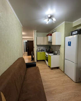 1-к квартира, вторичка, 42м2, 4/18 этаж