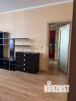 3-к квартира, вторичка, 70м2, 8/17 этаж