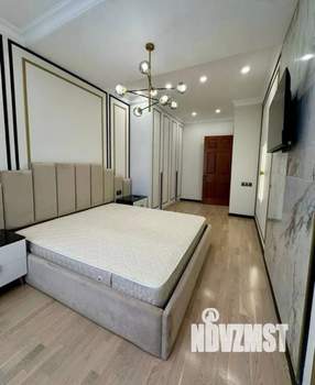 3-к квартира, вторичка, 100м2, 12/21 этаж