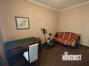 3-к квартира, вторичка, 100м2, 8/12 этаж