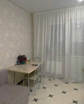 1-к квартира, вторичка, 42м2, 9/19 этаж