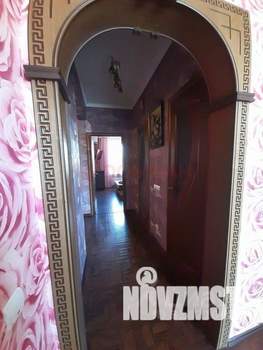 3-к квартира, вторичка, 58м2, 1/18 этаж