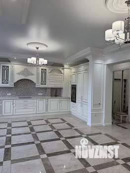 3-к квартира, вторичка, 100м2, 11/22 этаж