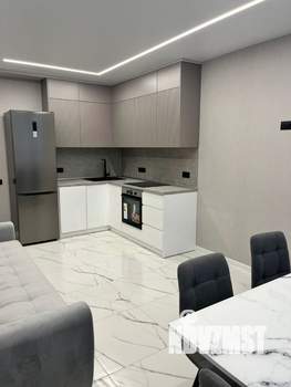 2-к квартира, вторичка, 62м2, 4/10 этаж