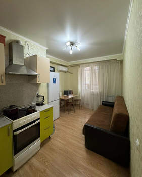 1-к квартира, вторичка, 42м2, 4/18 этаж