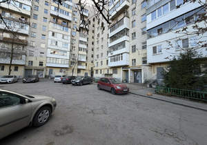 1-к квартира, вторичка, 36м2, 1/10 этаж