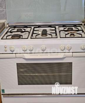 4-к квартира, вторичка, 122м2, 3/10 этаж