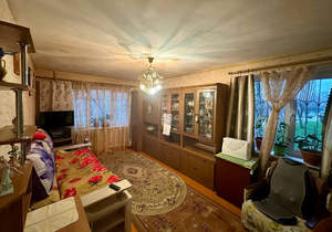 3-к квартира, вторичка, 61м2, 1/5 этаж